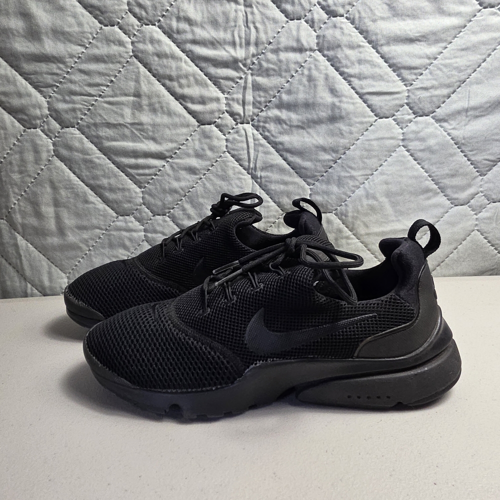 Nike Air Presto Fly 910569-001 Running Shoe Womens Black 
Size 8